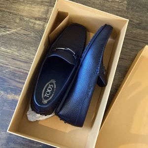 NWT TOD’S loafers